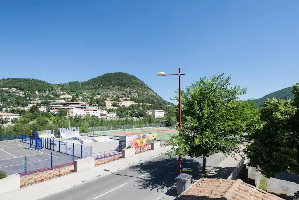 Alexandra Apartments Digne-les-Bains Eksteriør bilde