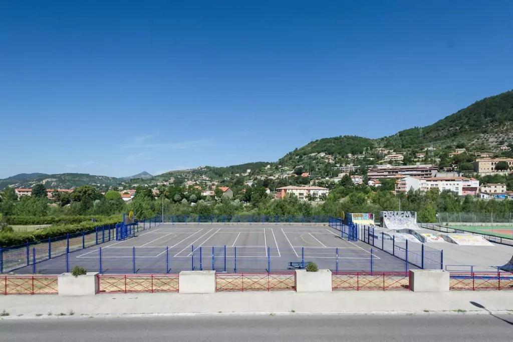 Alexandra Apartments Digne-les-Bains Eksteriør bilde